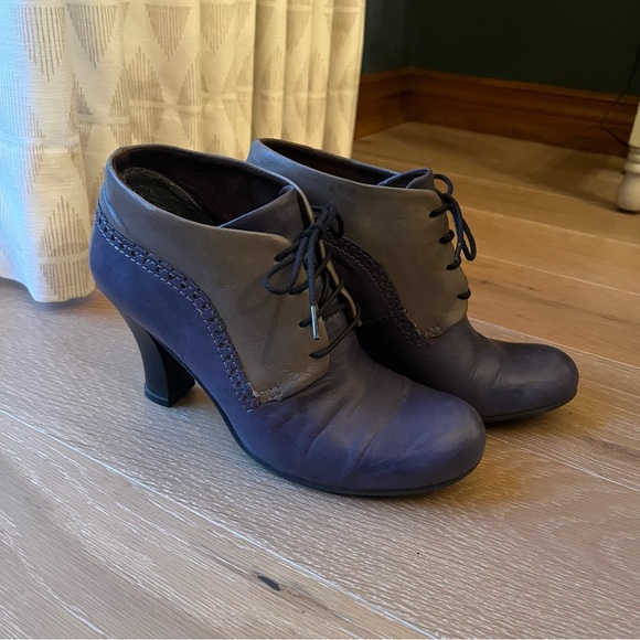 Virus gray & navy booties - Picture 5 of 6